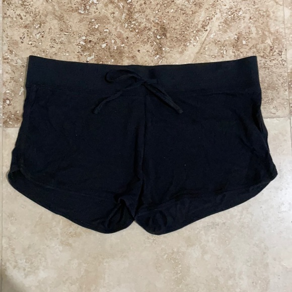 Victoria’s Secret PINK sleep / lounge shorts - Picture 2 of 3